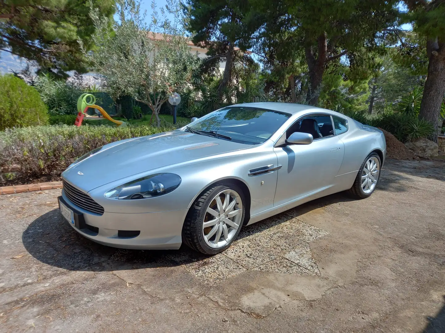 Aston Martin Sonstige Db9 pre produzione di serie Silber - 1