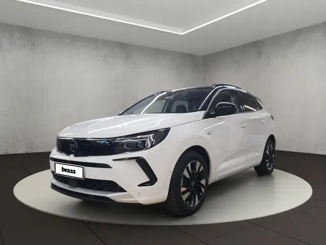 Opel Grandland (X) Elegance Hybrid Benzin