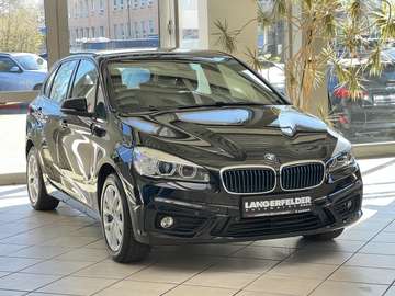 225xe Advantage|LED|EINPARKHILFE|ALLWETTER|NAVI