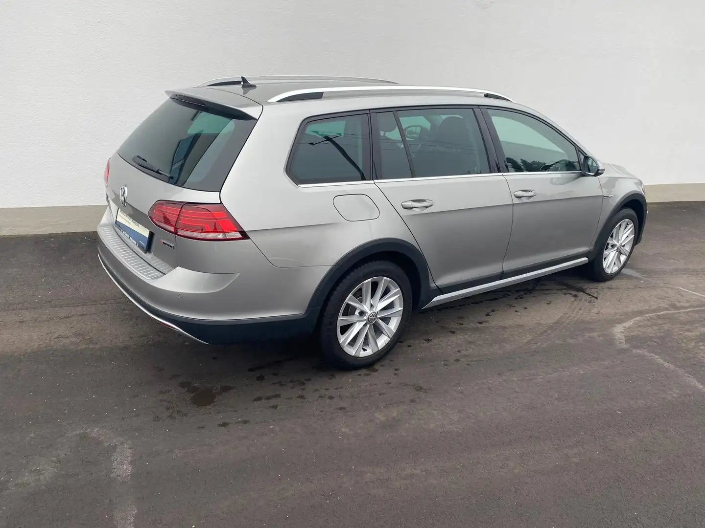 Volkswagen Golf TDI SCR 4MOTION DSG Silber - 2