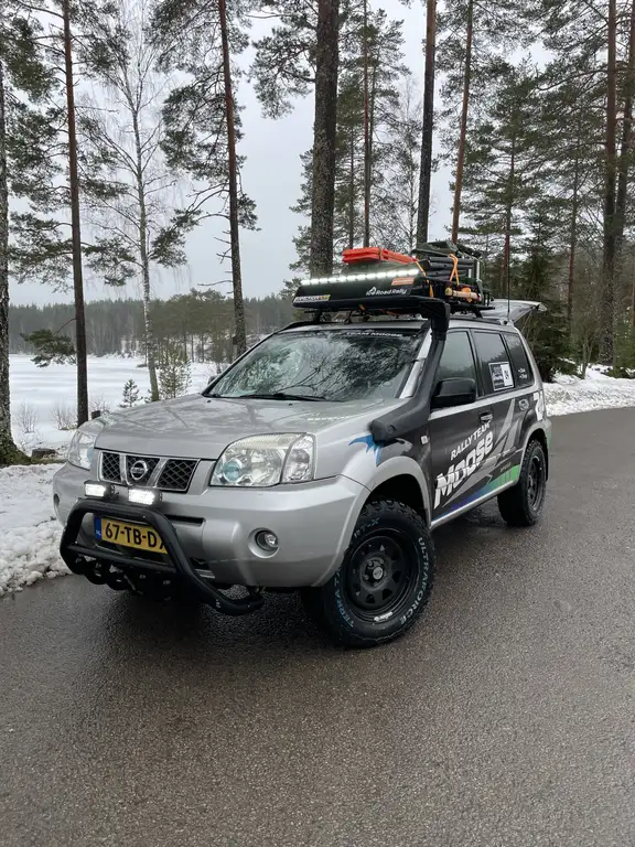 Nissan X-Trail 2006 из Европы — купить под ключ