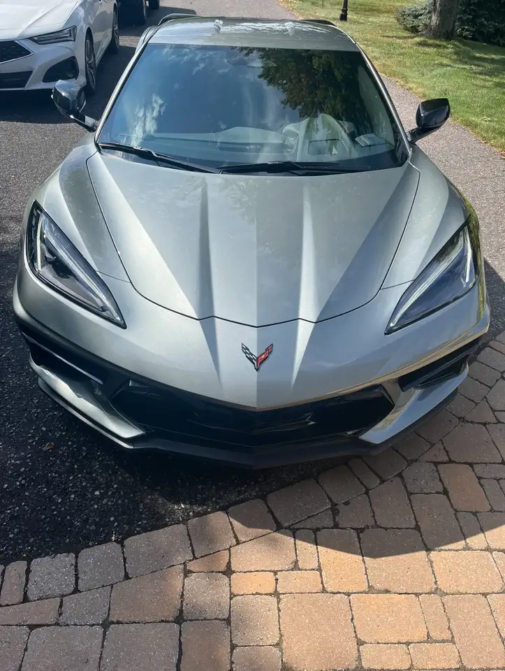 Chevrolet Corvette снимка Chevrolet Corvette