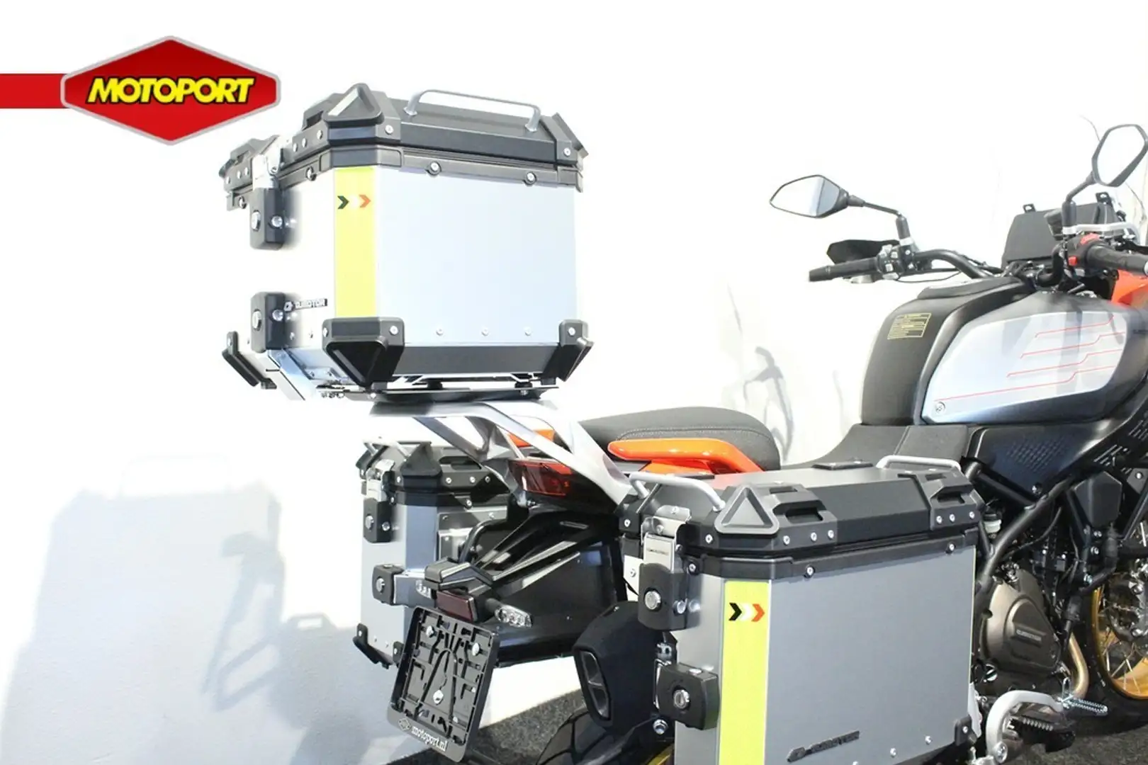 QJ Motor Qjmotor SRT 700 SX TOURING Rood - 2