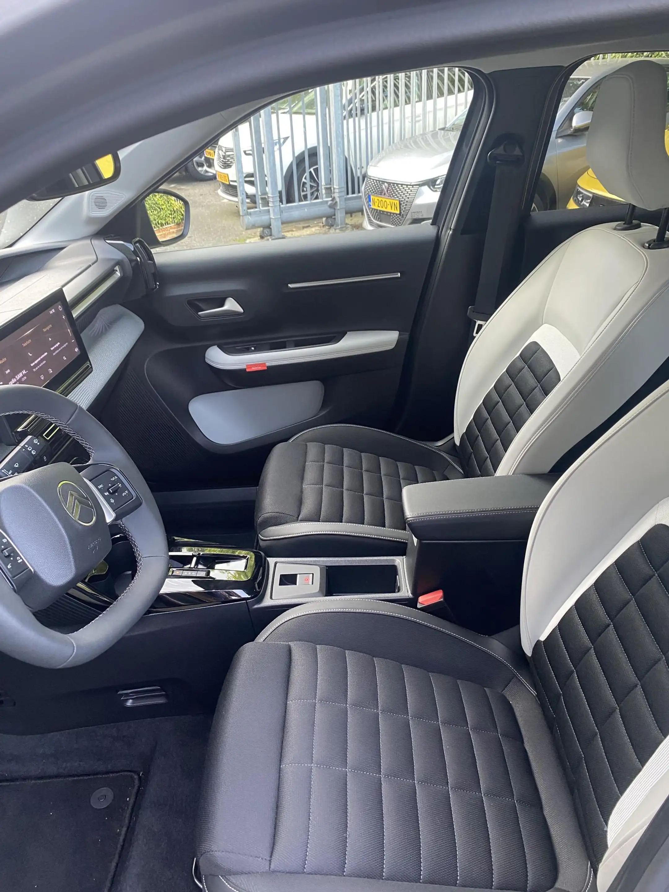 Citroen C3 Aircross 1.2 Hybrid 145pk Max | Navigatie | Camera | Climat — photo 6