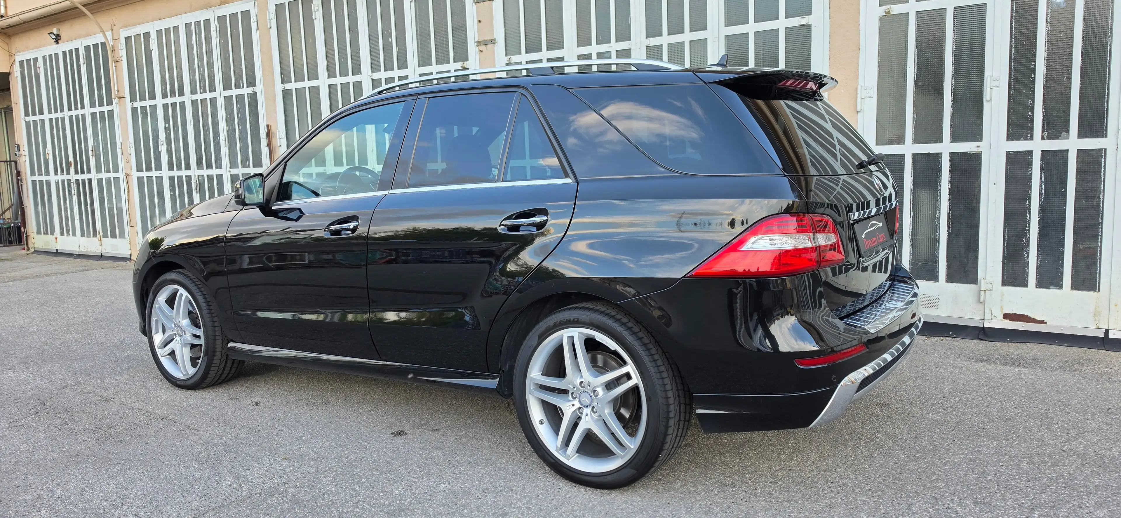 Mercedes-Benz ML 350 CDI 4Matic AMG Mega Vollausstattung*LUFT*PANO*NAVI — photo 3