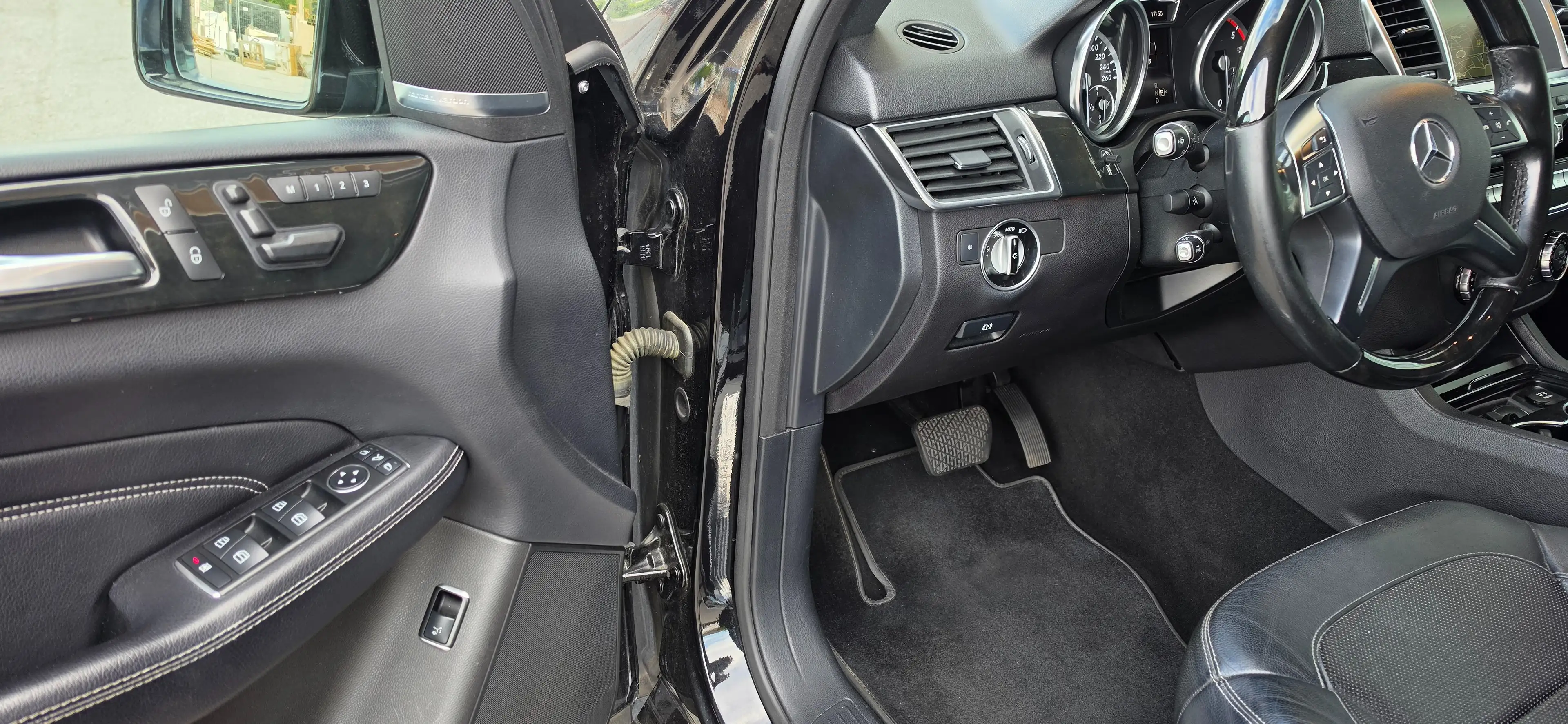 Mercedes-Benz ML 350 CDI 4Matic AMG Mega Vollausstattung*LUFT*PANO*NAVI — photo 14