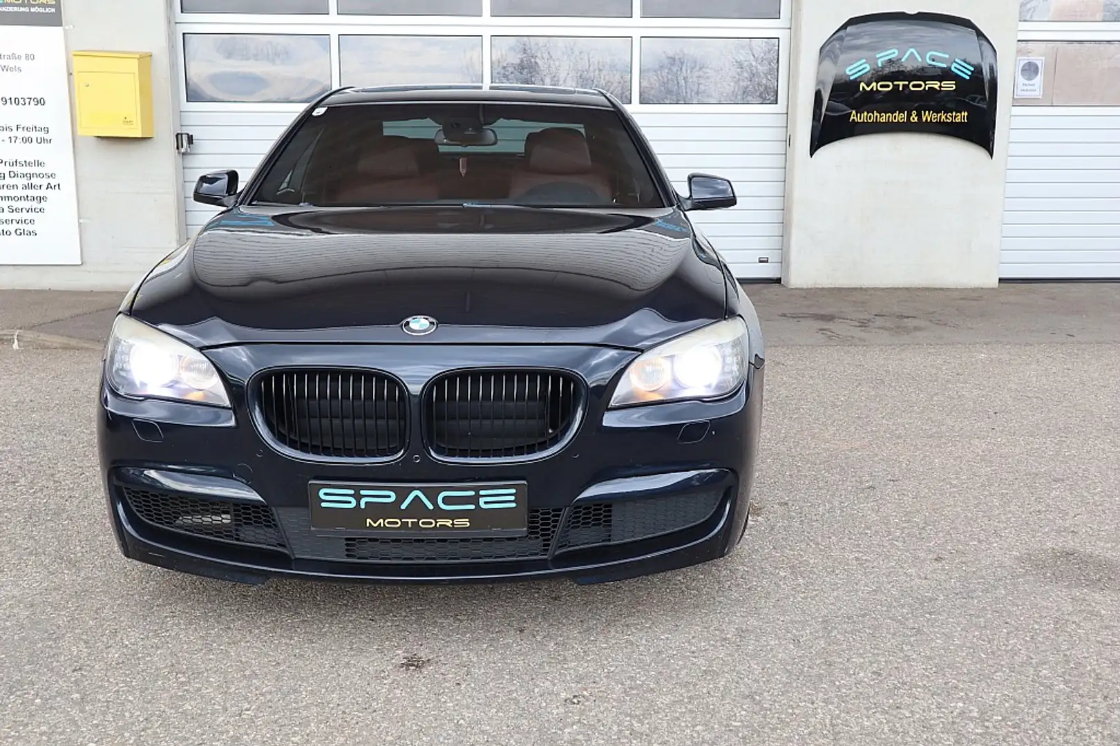 BMW 740 d xDrive Aut. Noir - 2