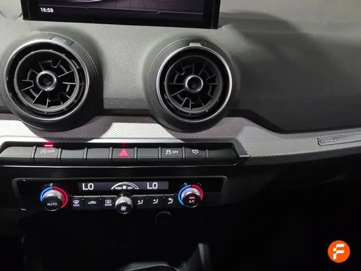Audi Q2 2024, foto 15