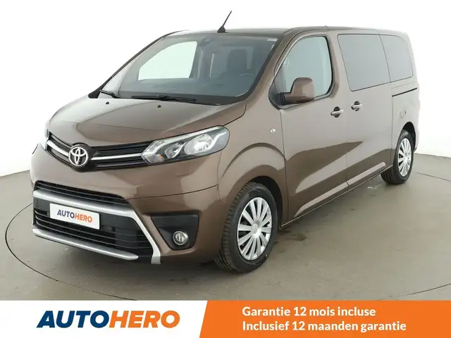 Toyota Proace 1.5 D-4D L1 Family Comfort