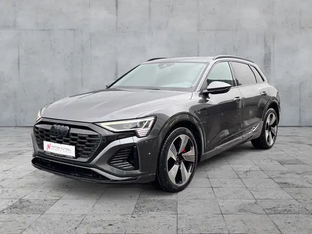 Audi Q8 E-Tron view 2