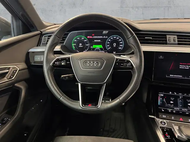 Audi Q8 E-Tron view 10