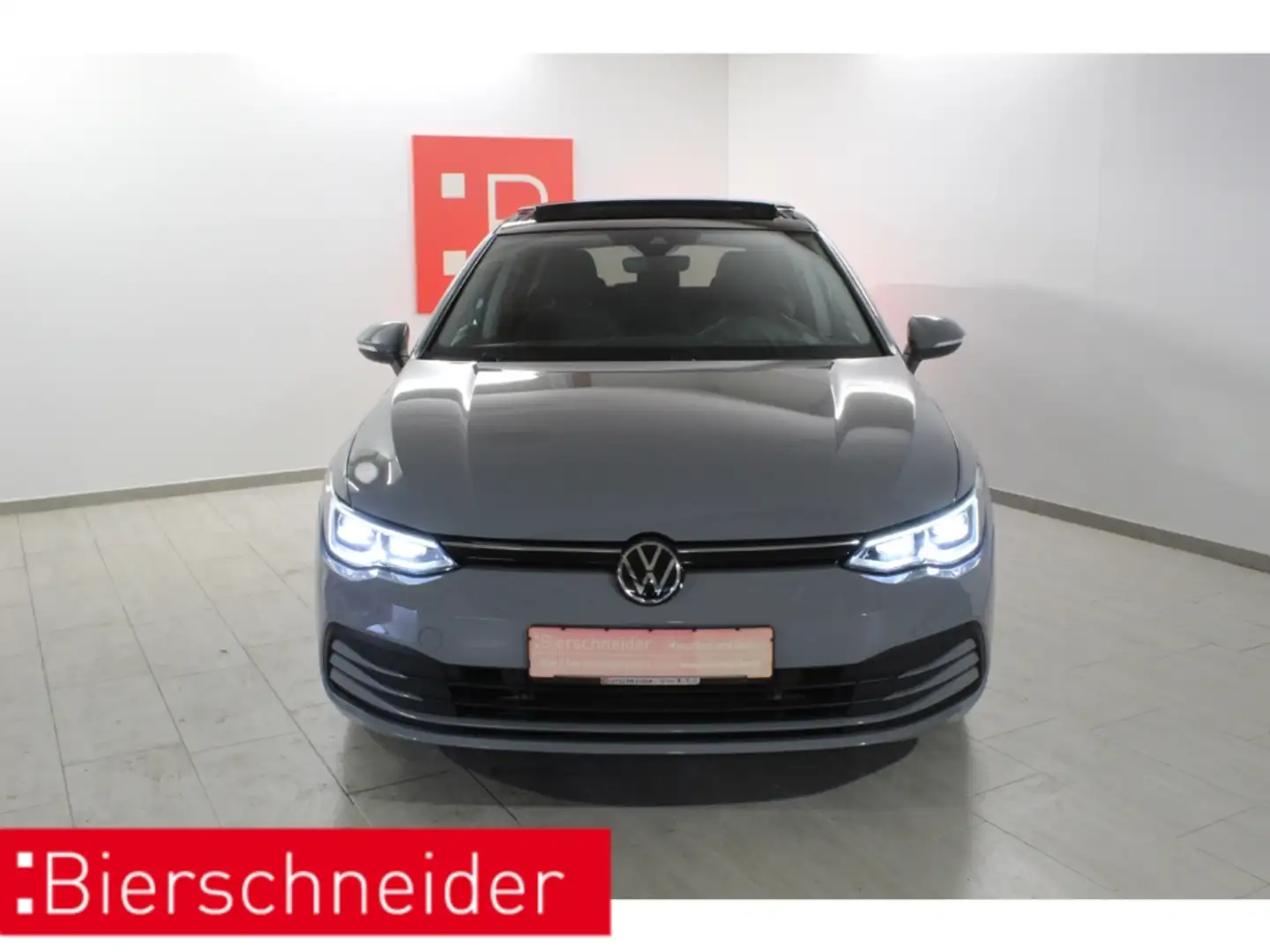 Volkswagen Golf 8 2.0 TDI DSG Life 18 AHK MATRIX PANO Gris - 2