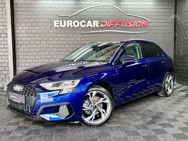 Audi A3 Sportback Advanced 30 TFSI 110 CV *ATTELAGE* * 18"
