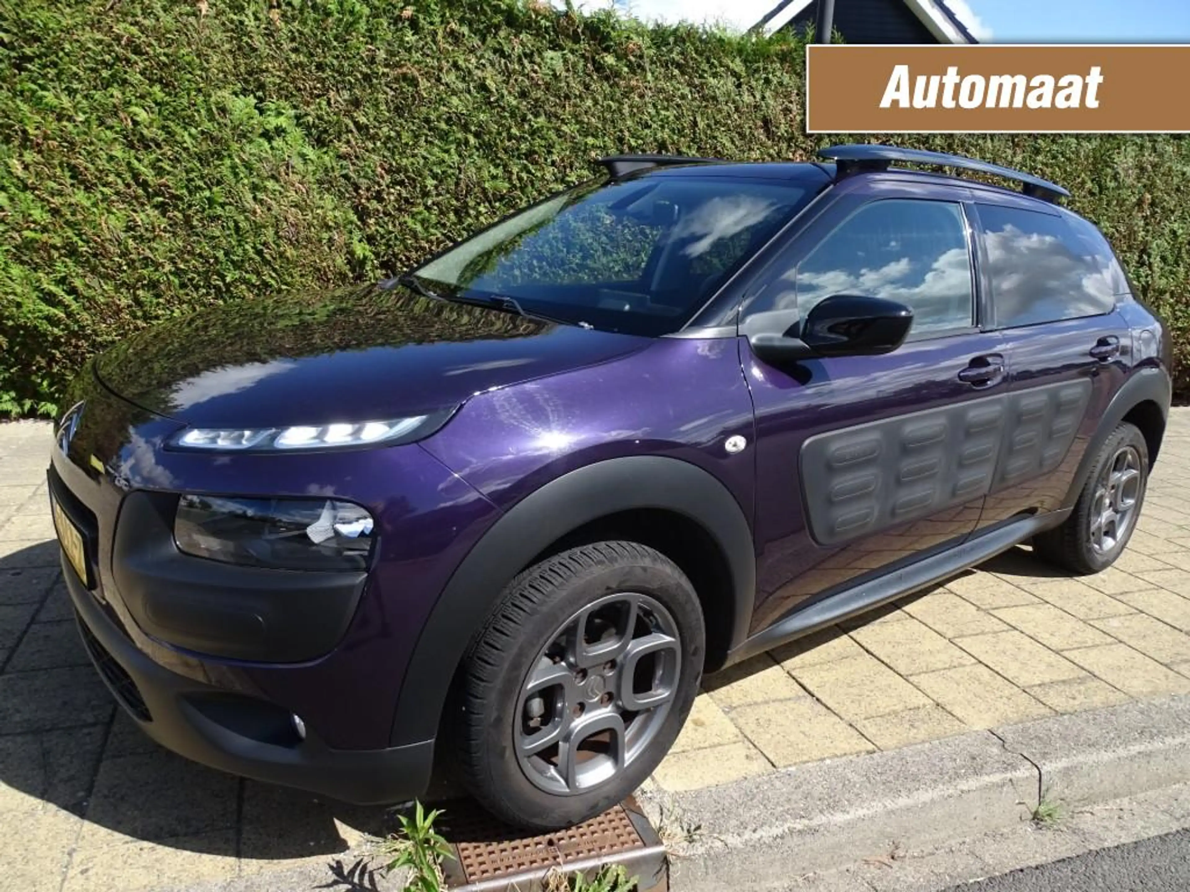 Citroen C4 1.2 PURETECH SHINE-Navi-Cruise-Blth-ARC-ECC