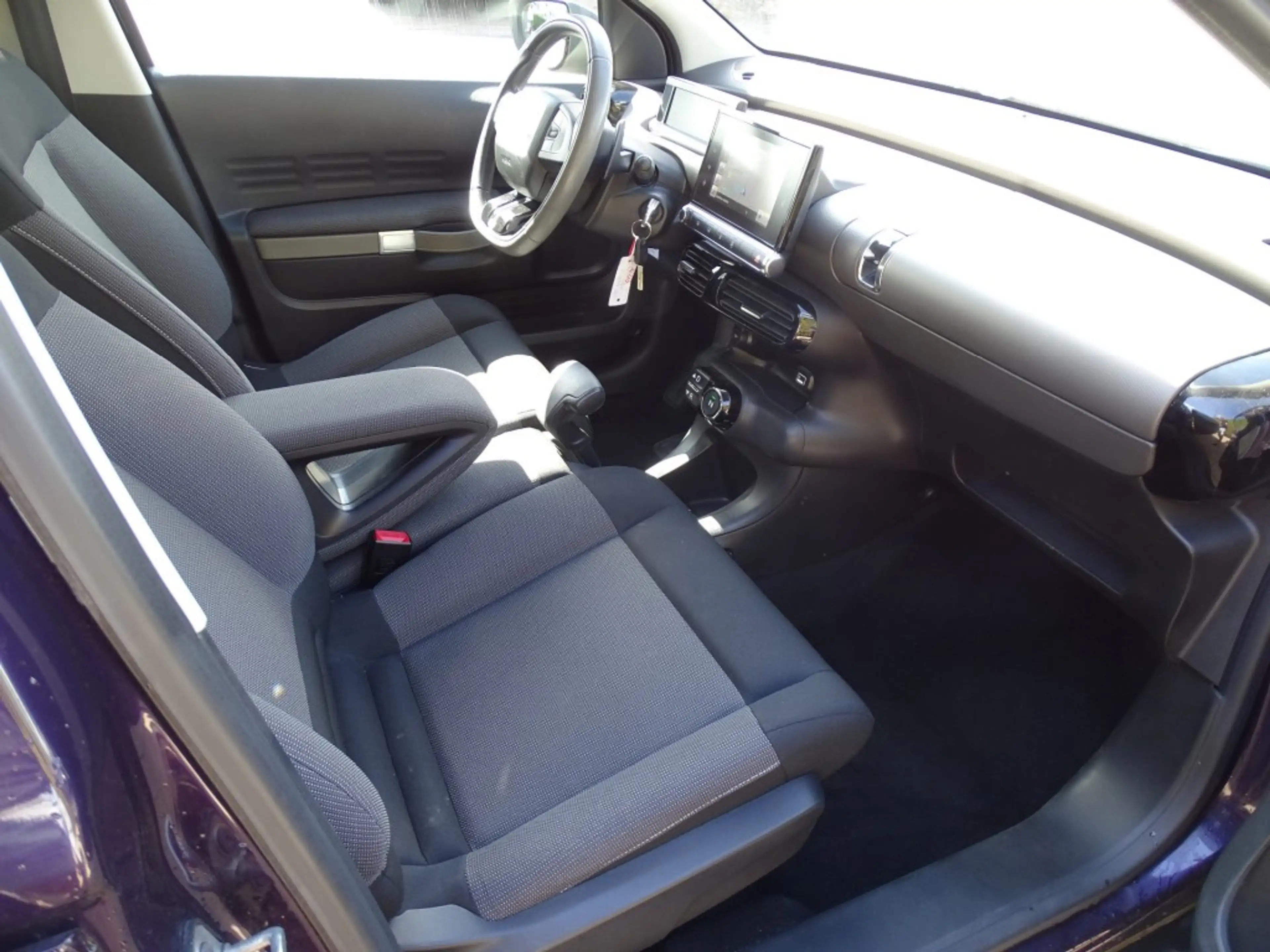 Citroen C4 1.2 PURETECH SHINE-Navi-Cruise-Blth-ARC-ECC — photo 10