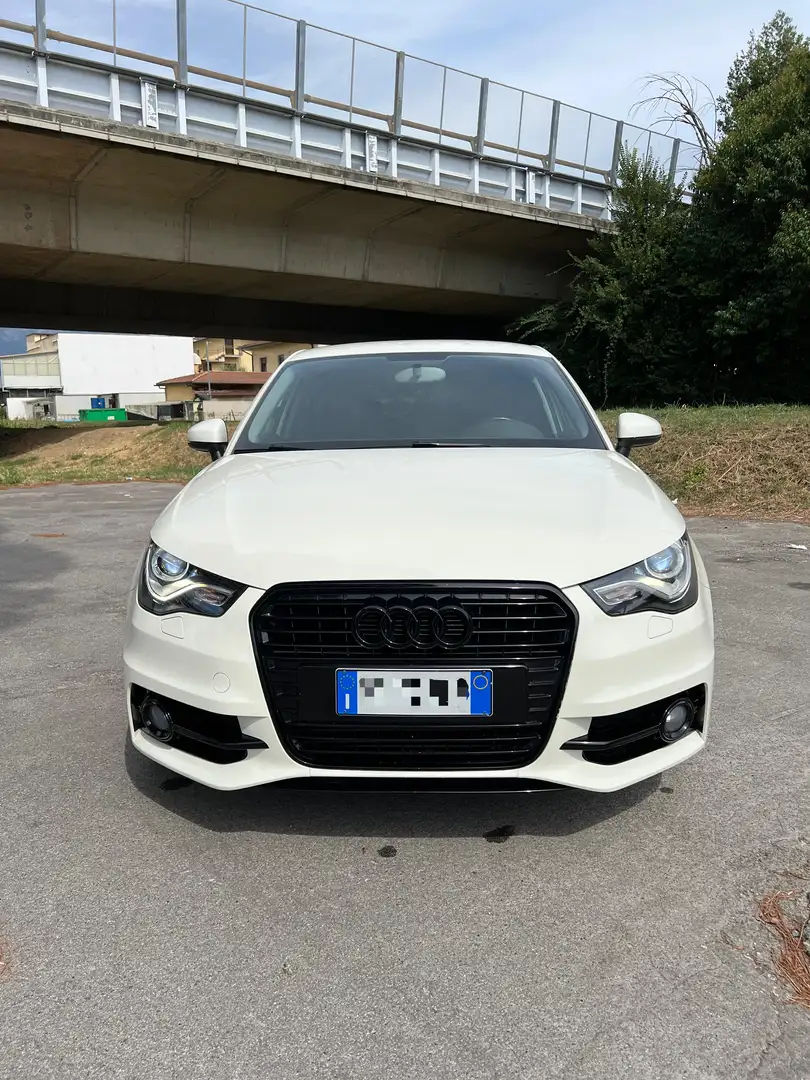 Audi A1 Sportback 1.6 tdi Ambition s-tronic - 2