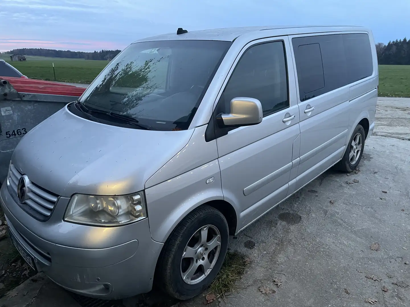 Volkswagen T5 California Multivan Comfortline Grau - 2