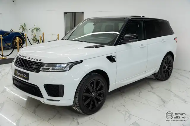 Land Rover Range Rover Sport view 3