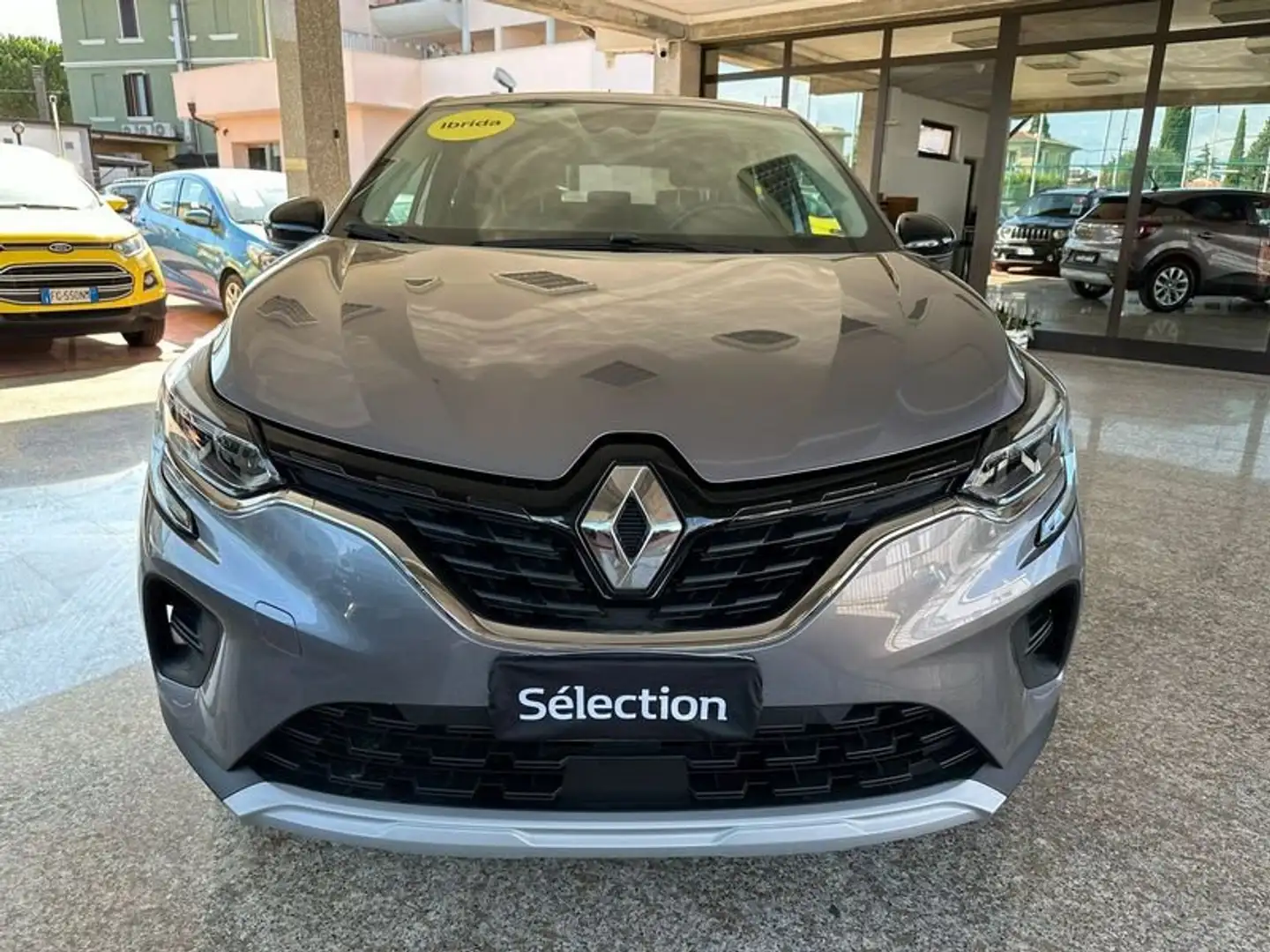 Renault Captur Hybrid HEV E-Tech 145CV Zen Grau - 2