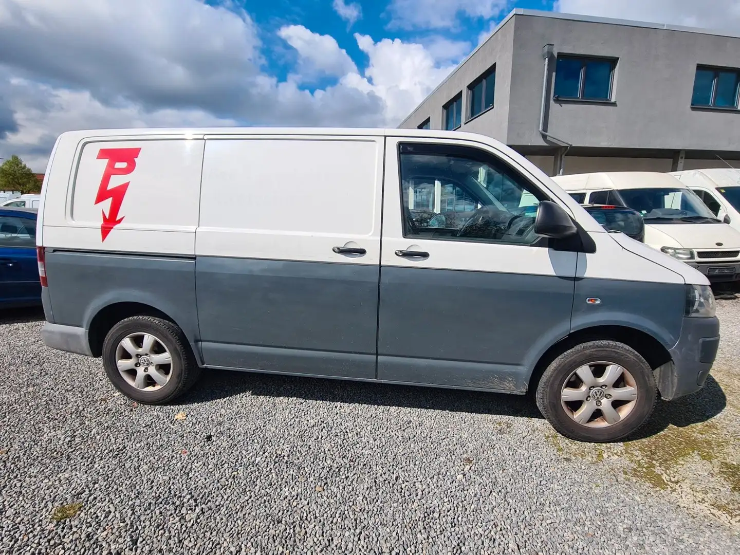 Volkswagen T5 Transporter Kasten 2.0 TDI Weiß - 2