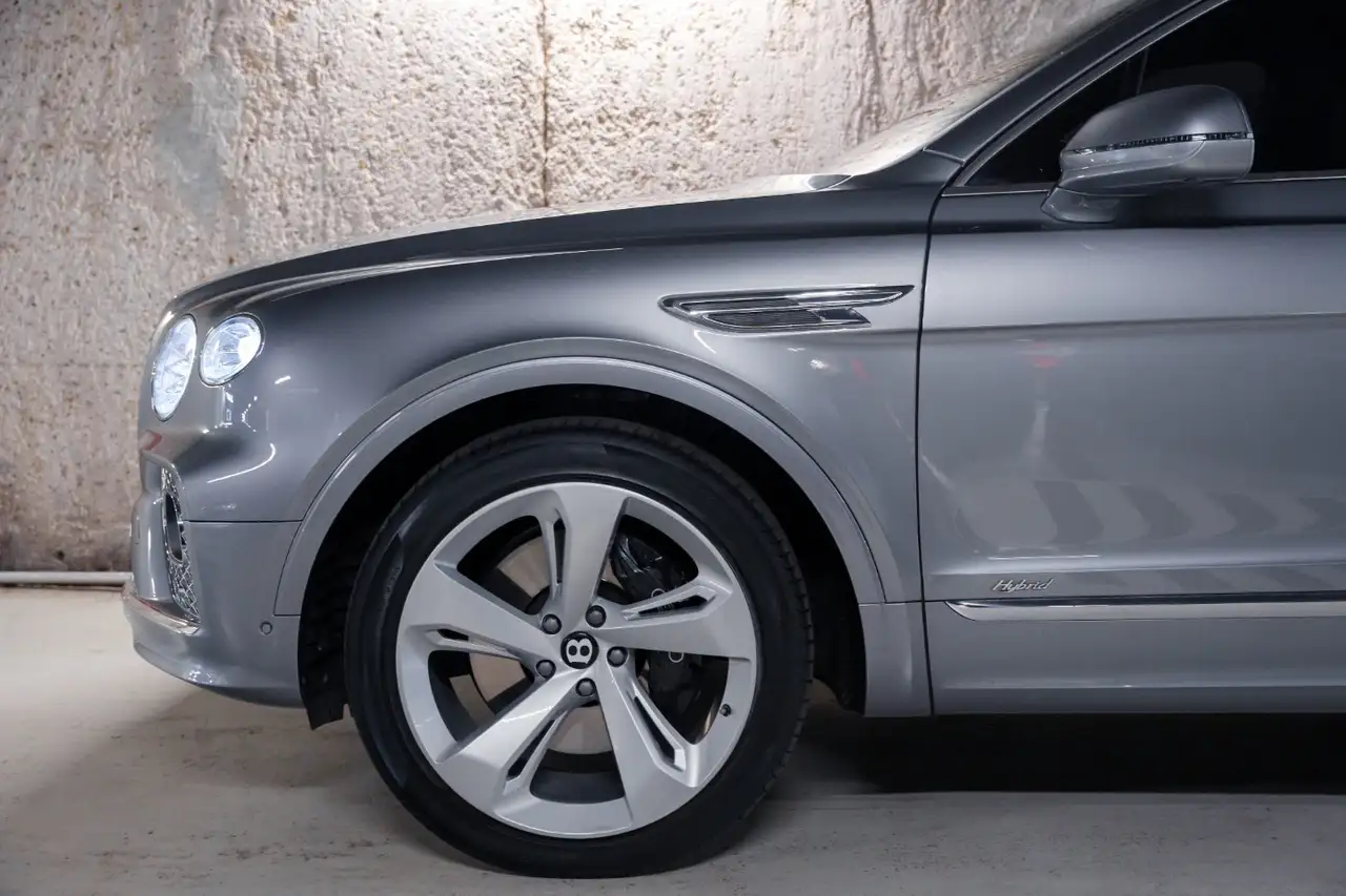 Bentley Bentayga 2021