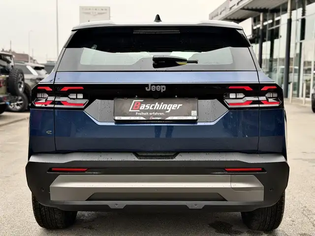 Jeep Compass view 6