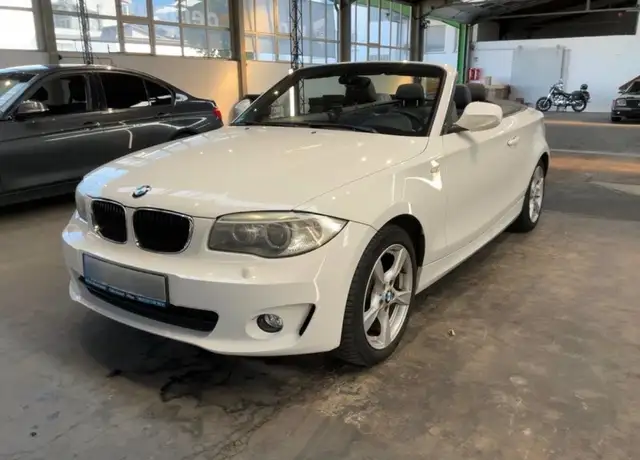 BMW 118 118i E88 Cabrio Futura *BIANCO ALPINO / MANUALE / TAGLIANDI BMW / BELLISSIMA*