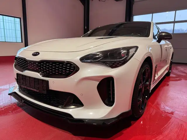 Kia Stinger GT 4WD/ACC/GSHD/H&K/Sportabgas/Kamera/