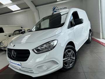 110CDI BVA 1ÈRE MAIN 16521€HT TVA RÉCUPÉRABLE GAR 12M