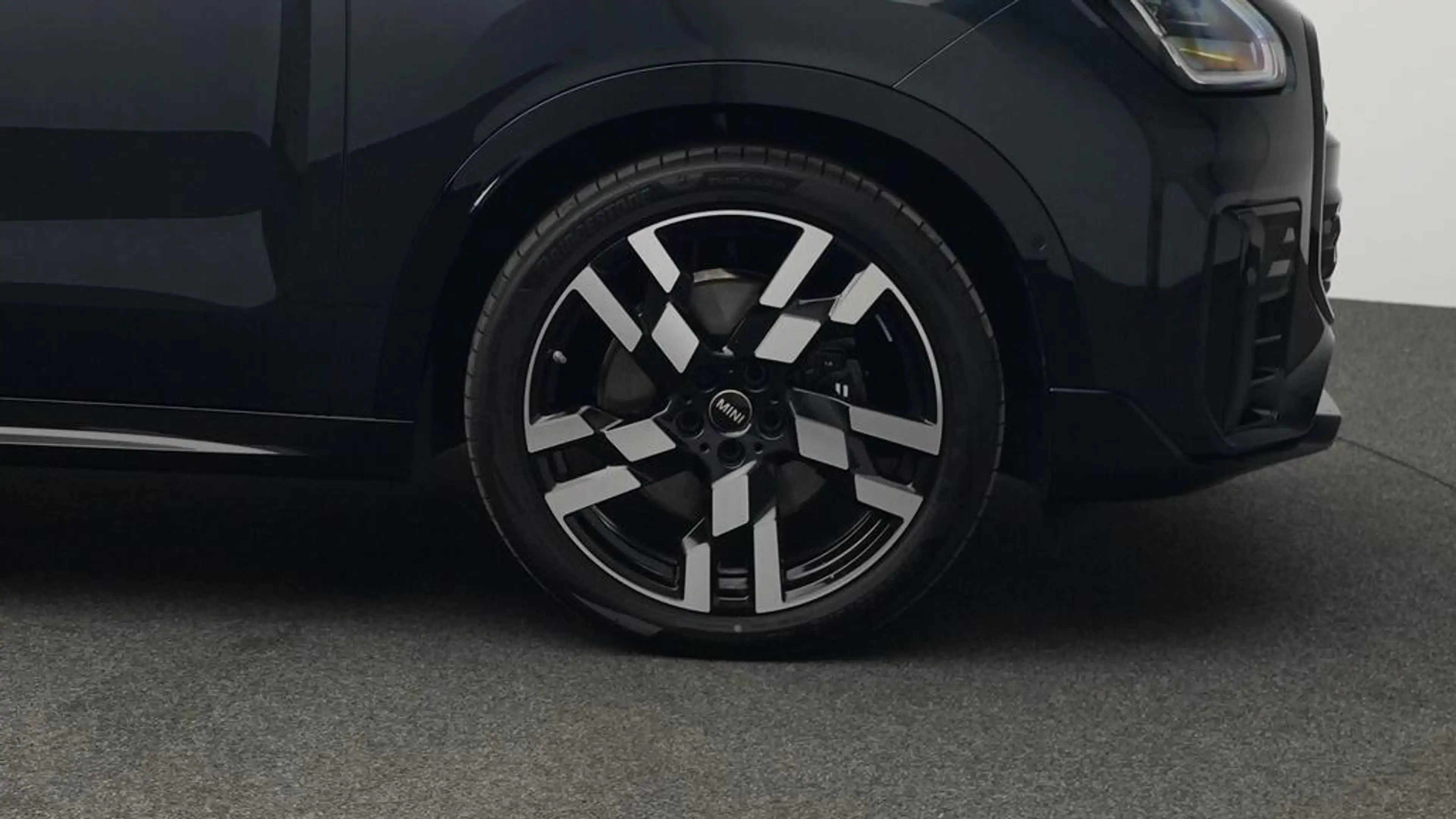 MINI Countryman D John Cooper Works Trim — photo 11