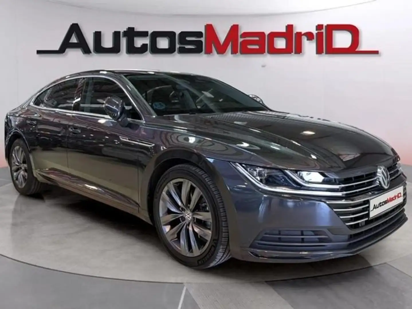 Volkswagen Arteon 2.0TDI DSG7 110kW Gris - 1