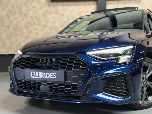 Audi A3 view 3