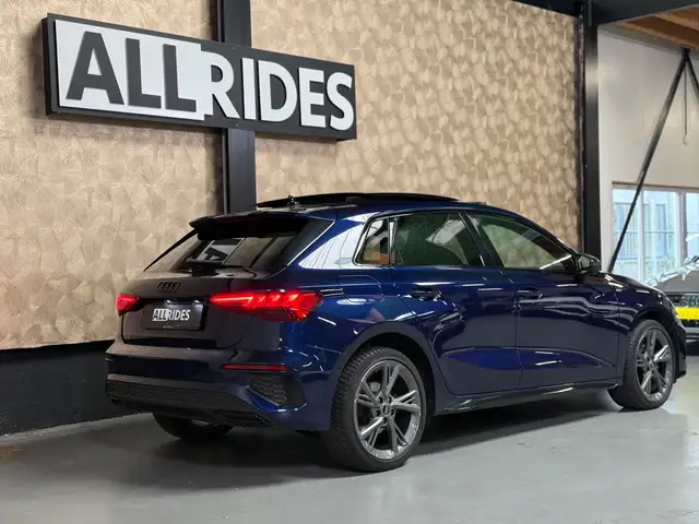 Audi A3 view 9