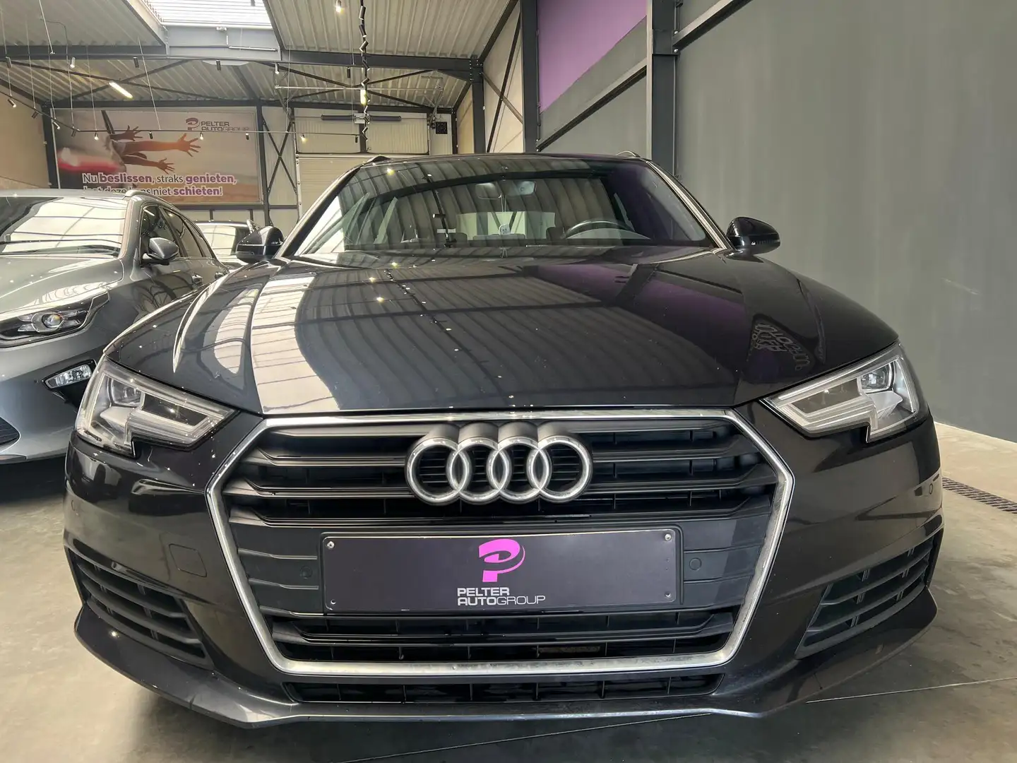Audi A4 2.0TDi Ultra Automaat GPS Leder Trekhaak Topstaat! Bleu - 2