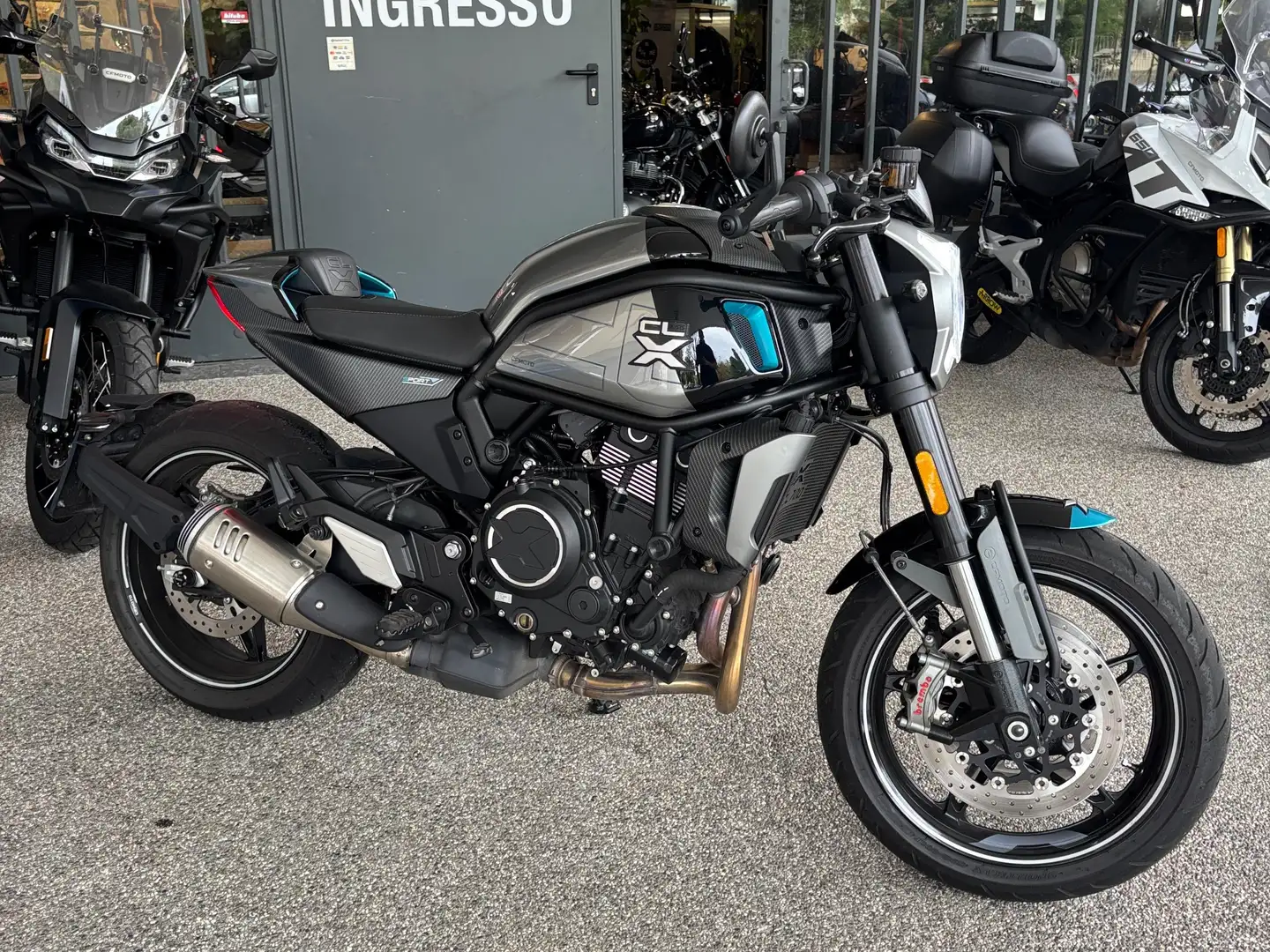 CFMOTO 700 CL-X sport Grigio - 1