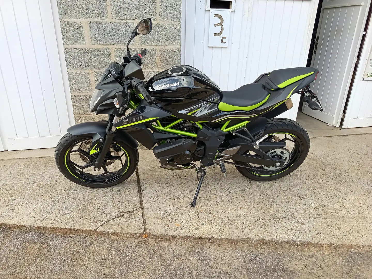 Kawasaki Z 125 Чёрный - 1