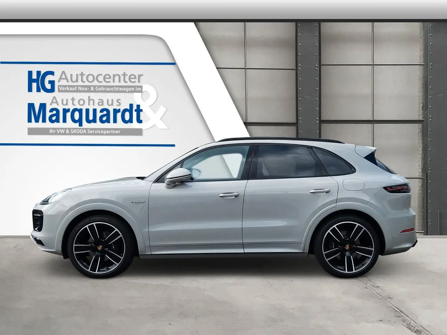 Porsche Cayenne E-Hybrid Pano Luft 22"Sound Nacht. 1 Hd. Grey - 2
