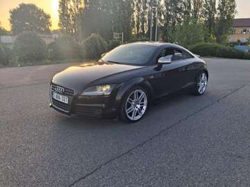 TT Coupé 2.0 TFSI S line