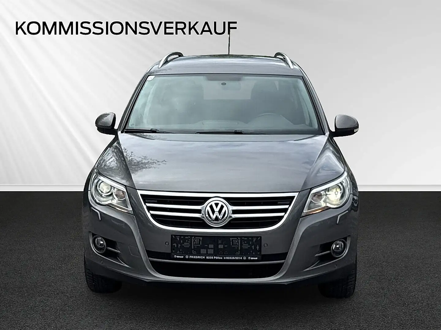 Volkswagen Tiguan 2,0 TDI CR DPF 4Motion Sport&Style***Privatverk... Grau - 2