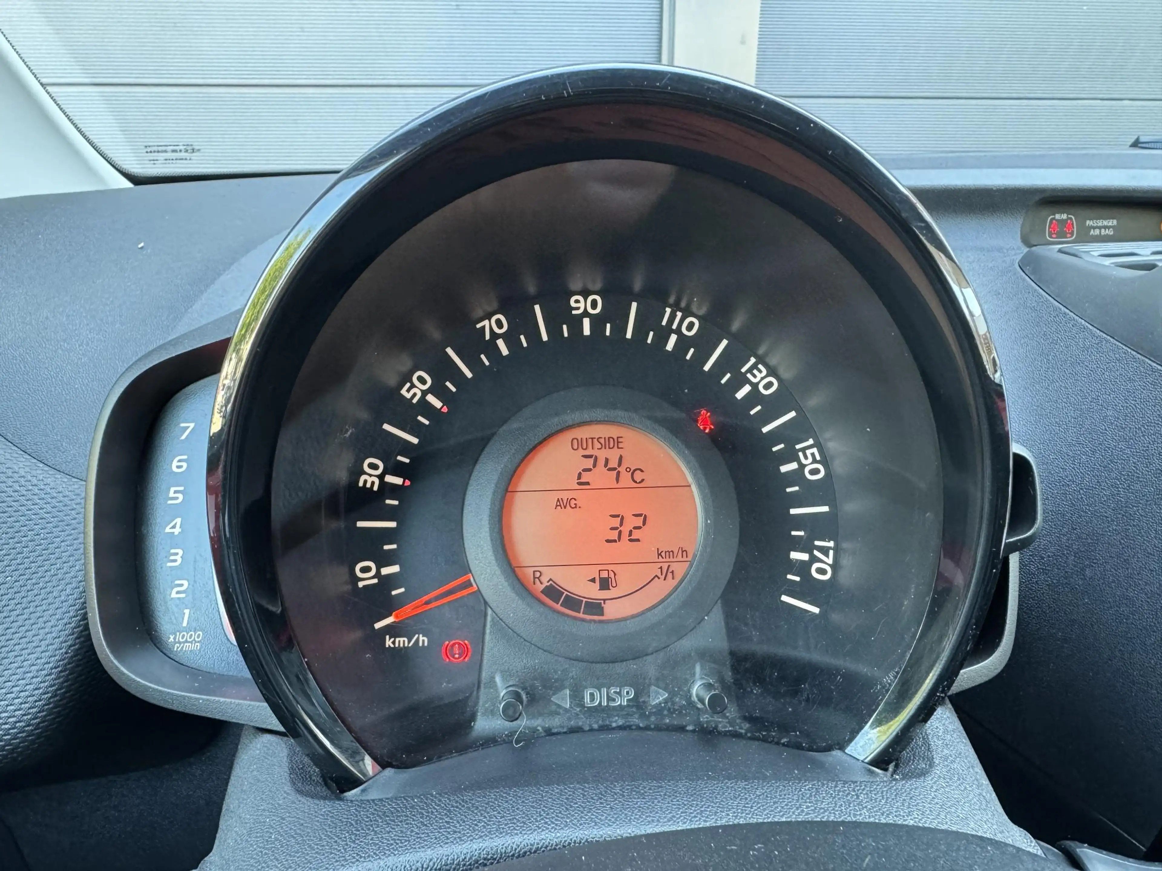 Citroen C1 1.0 VTi Shine / Apple Carplay / Android Auto — photo 25