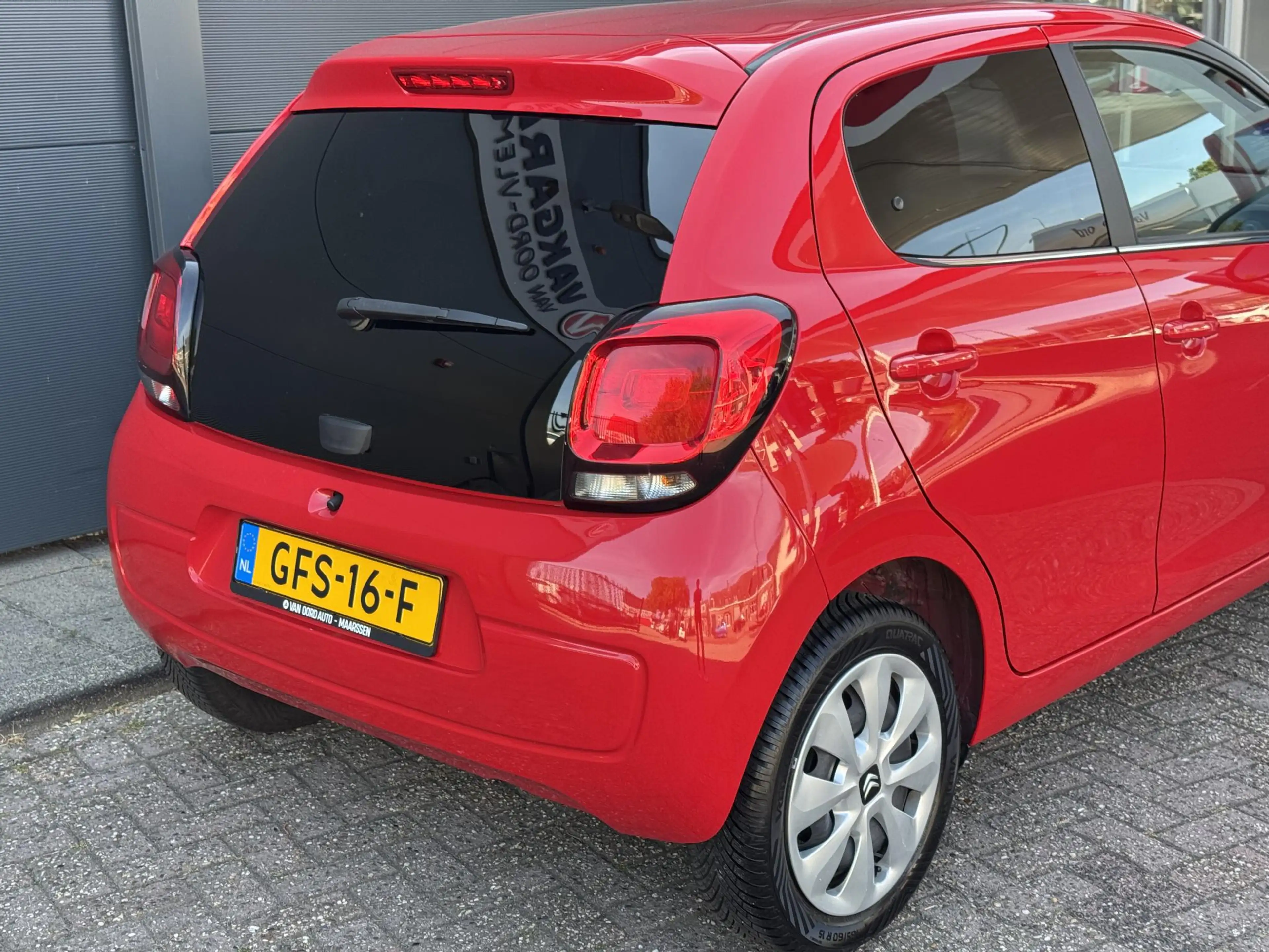Citroen C1 1.0 VTi Shine / Apple Carplay / Android Auto — photo 12