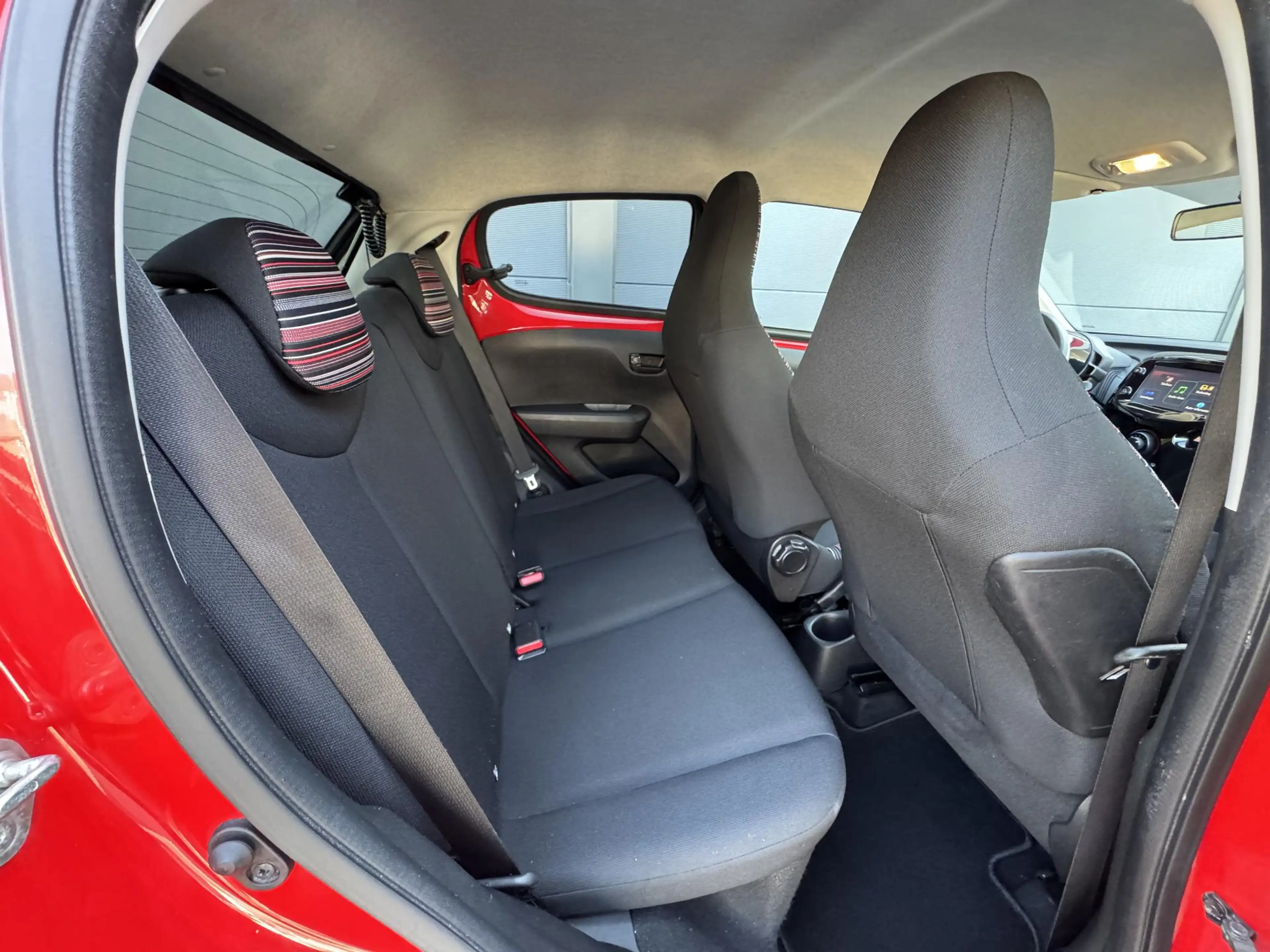 Citroen C1 1.0 VTi Shine / Apple Carplay / Android Auto — photo 21