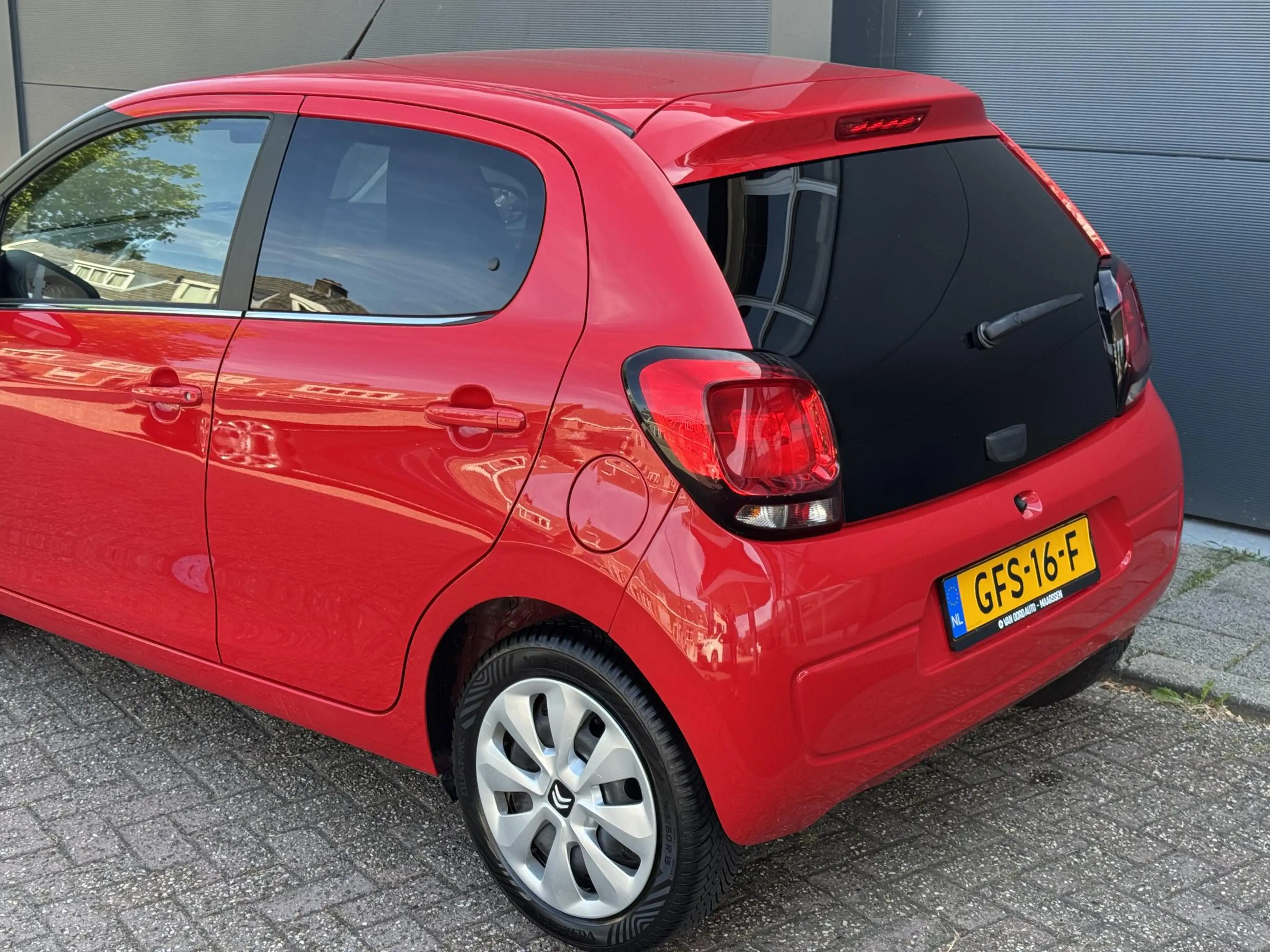 Citroen C1 1.0 VTi Shine / Apple Carplay / Android Auto — photo 16