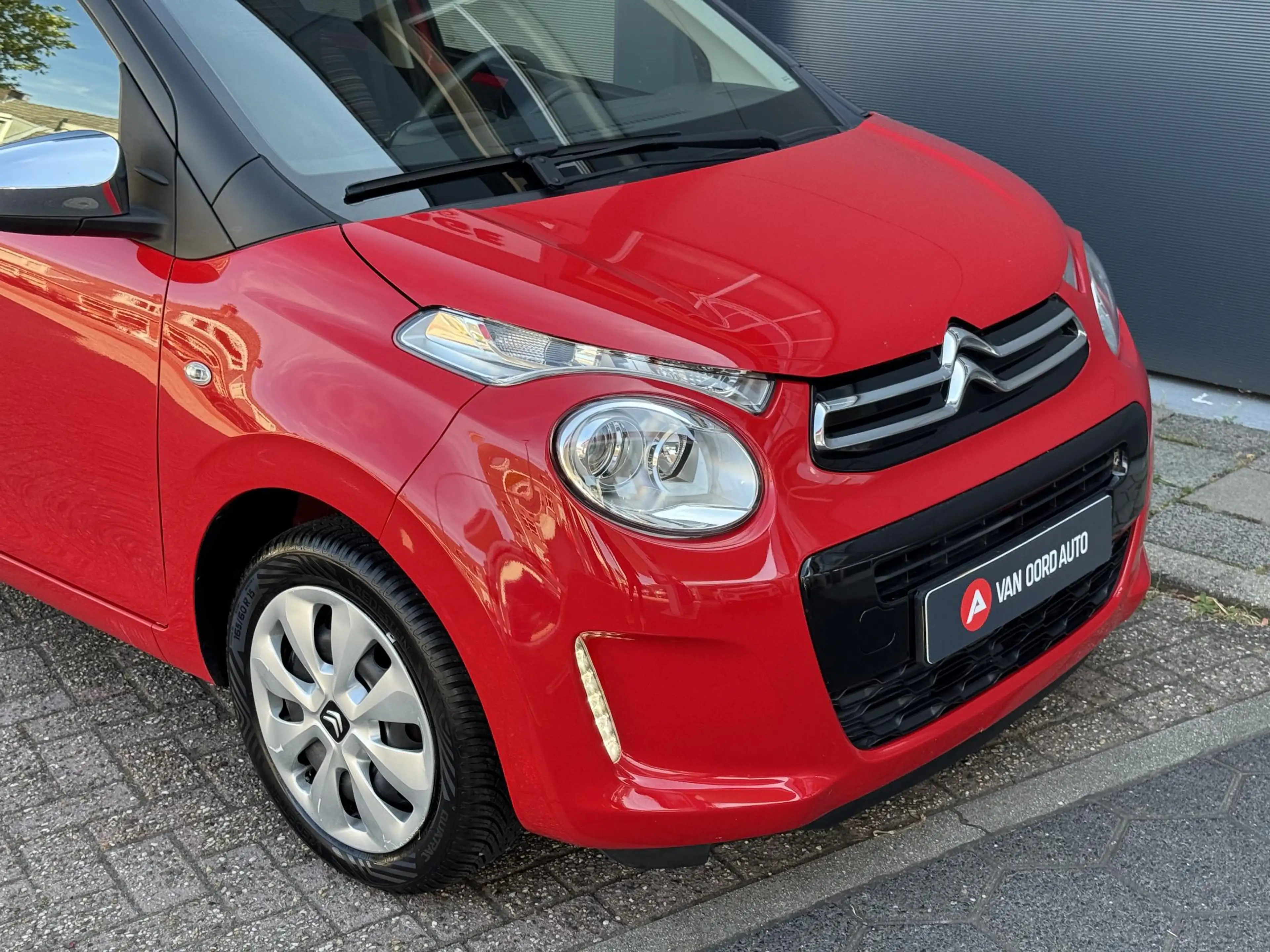 Citroen C1 1.0 VTi Shine / Apple Carplay / Android Auto — photo 18