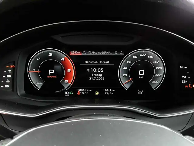 Audi A6 view 11