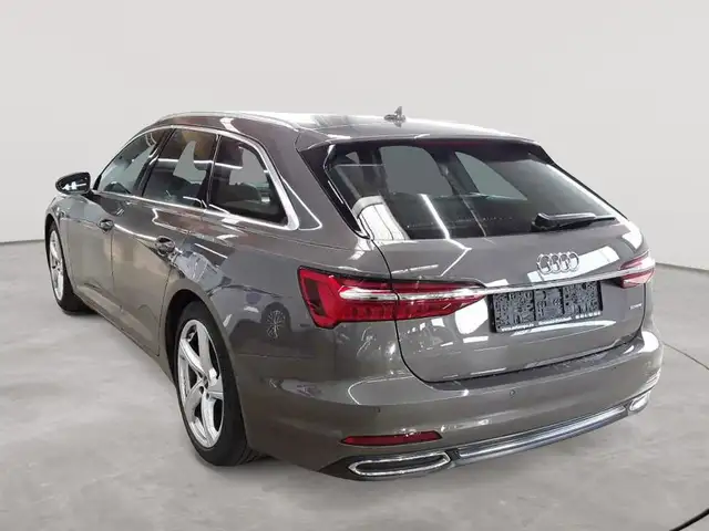 Audi A6 view 5