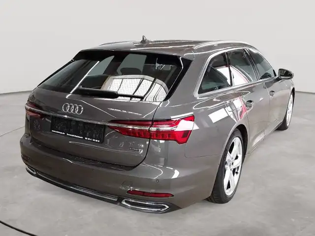 Audi A6 view 4