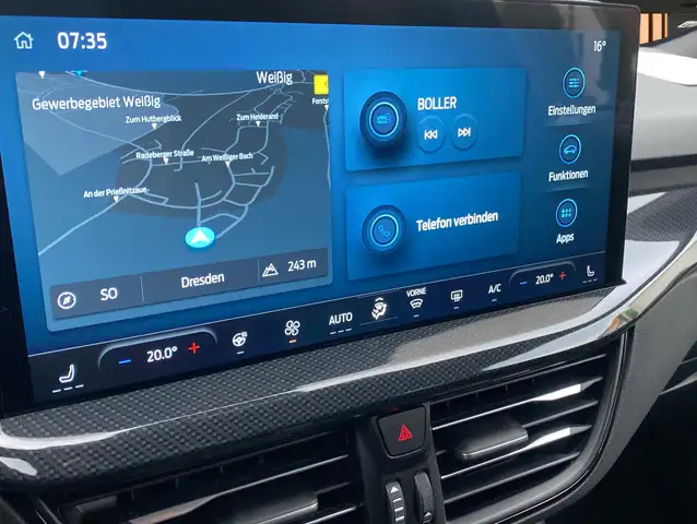 Ford Focus view 4