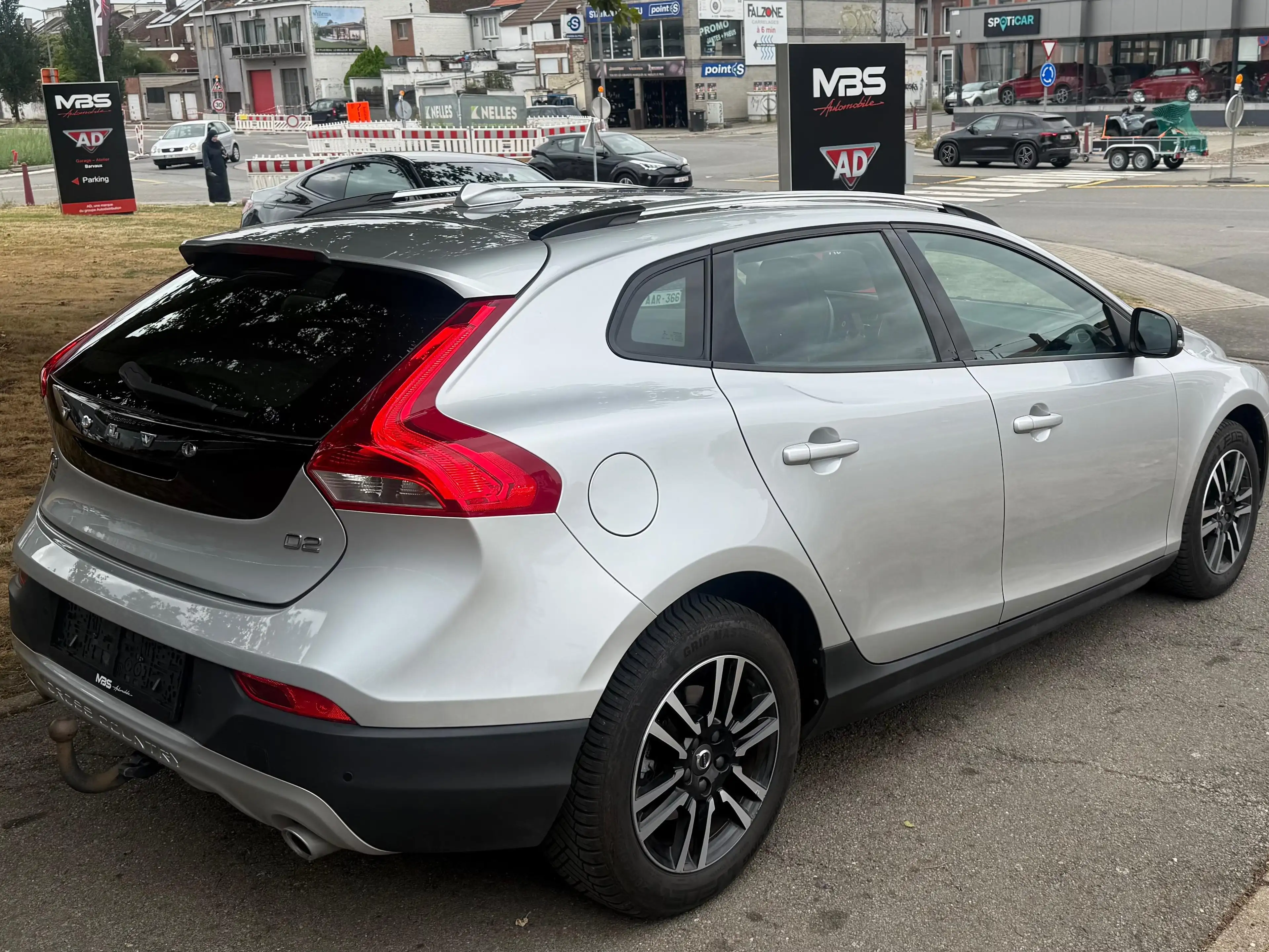 Volvo V40 Cross Country * Cross Country 2.0* AUTO* NAVI* AUTO* XENON* — photo 6