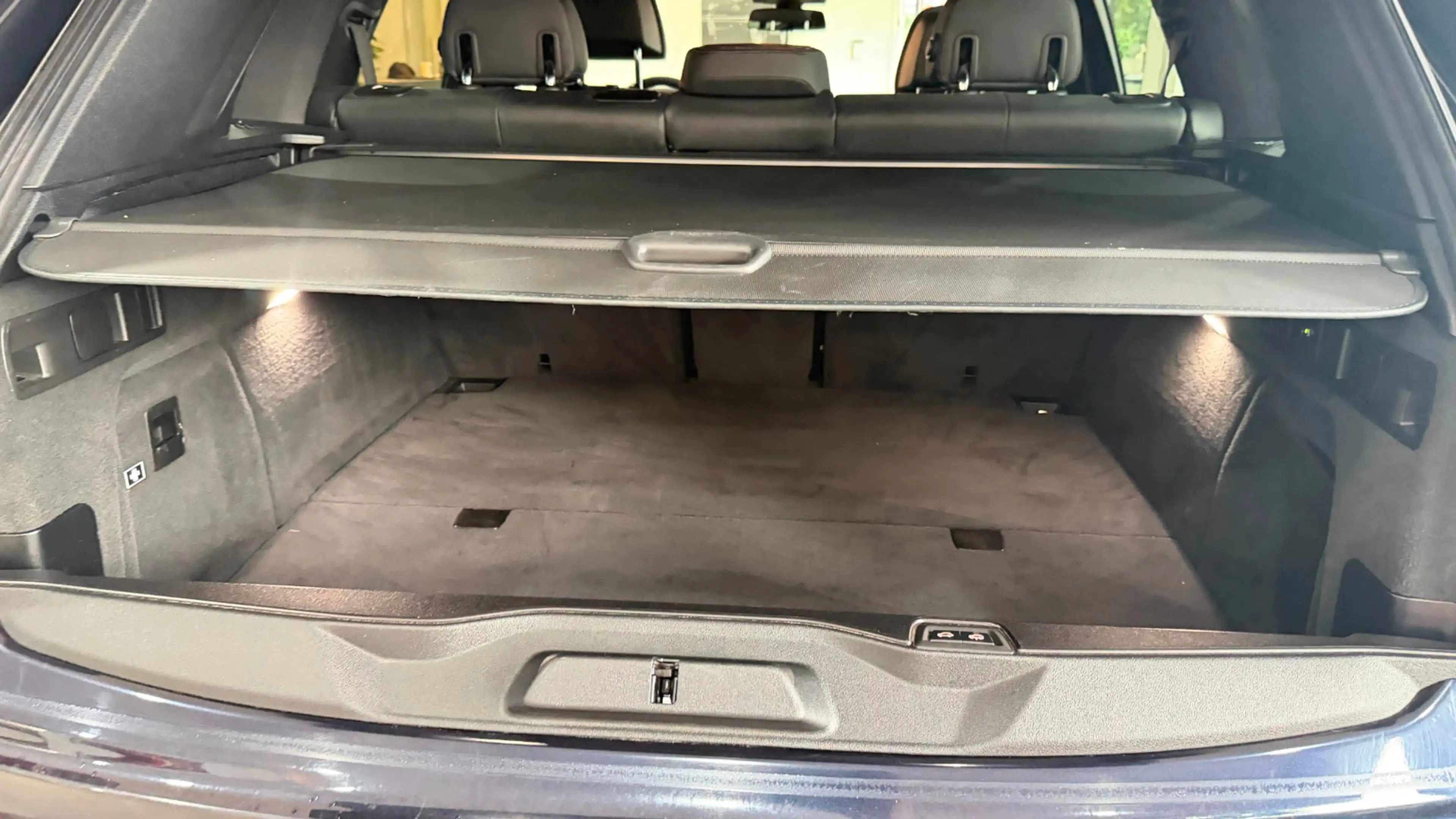 BMW X5 xDrive 45 e M Sport — photo 13
